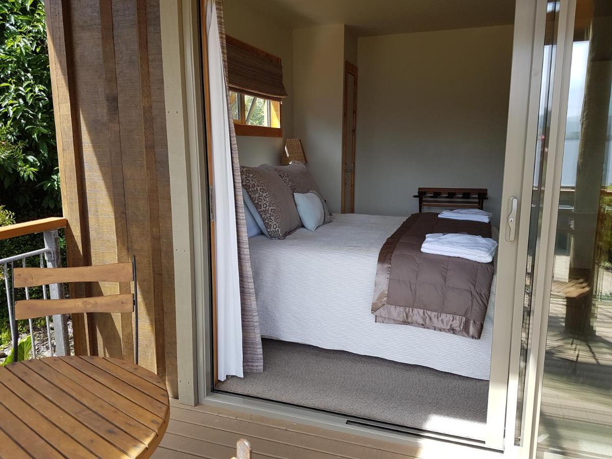 Riverstone Retreat Karamea Екстериор снимка